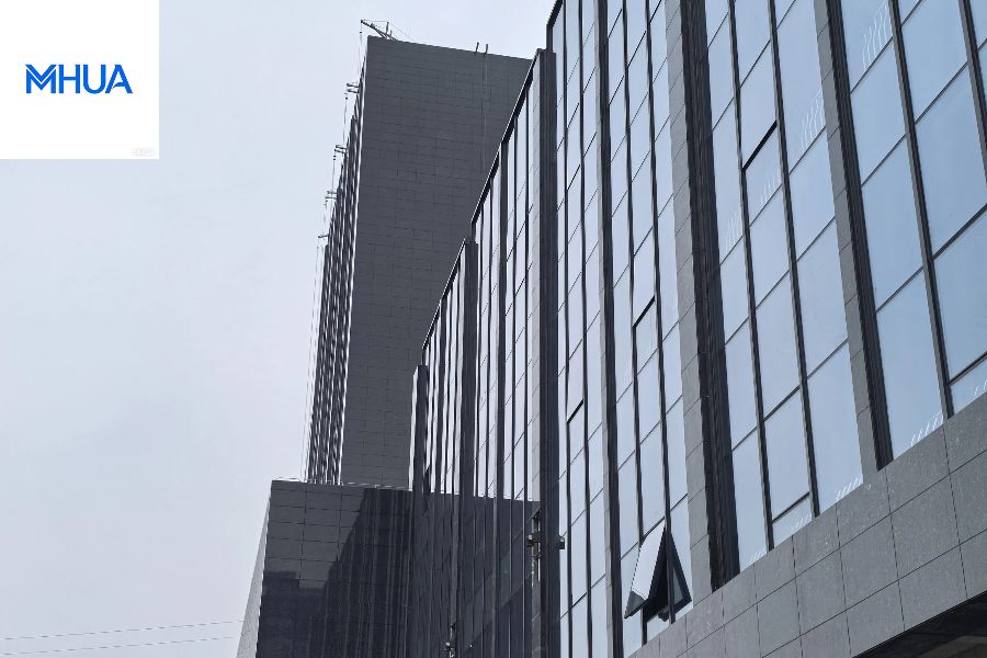 Tinted Reflective Coated Tempered Glass