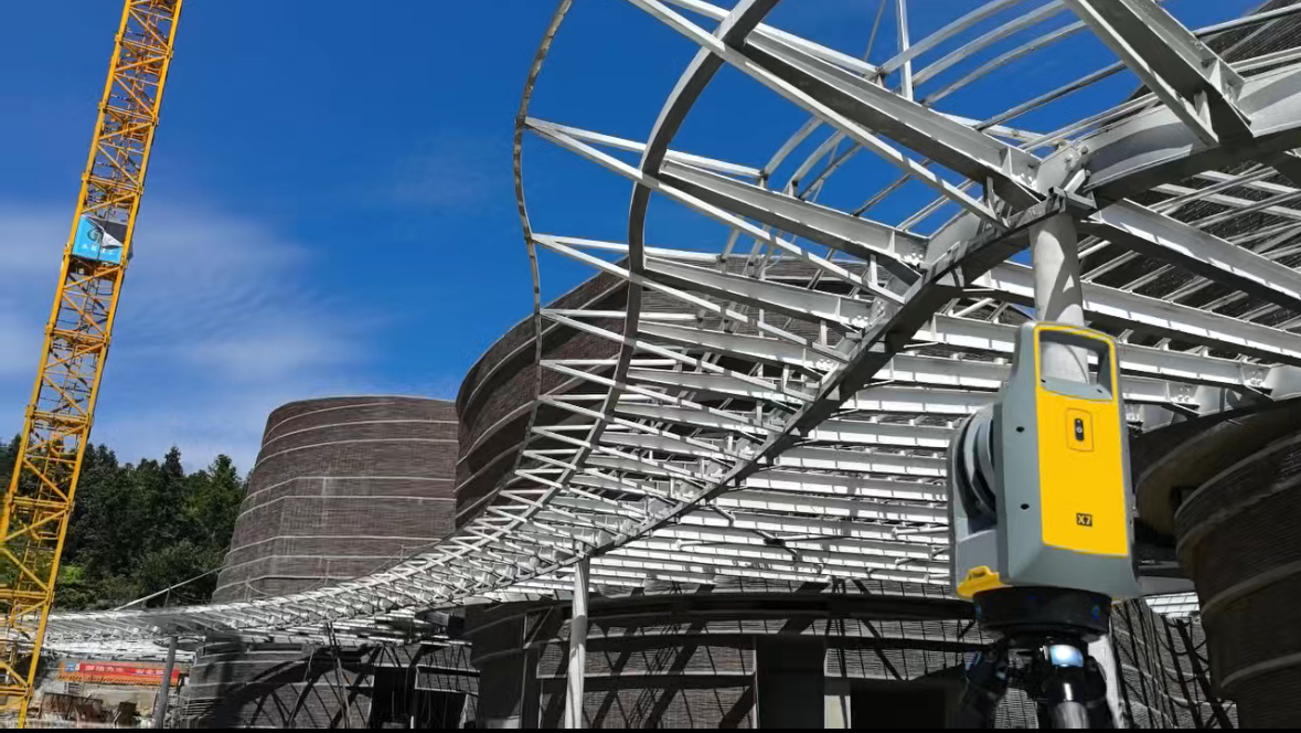 Can you customize curtain walls for special projects?